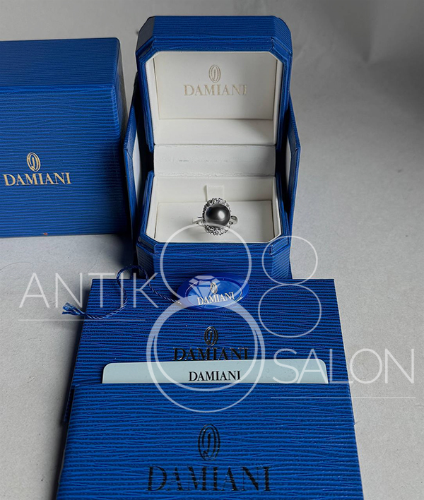Кольца, серьги, браслеты и колье Damiani — украшения, которые выкупает Антик 88