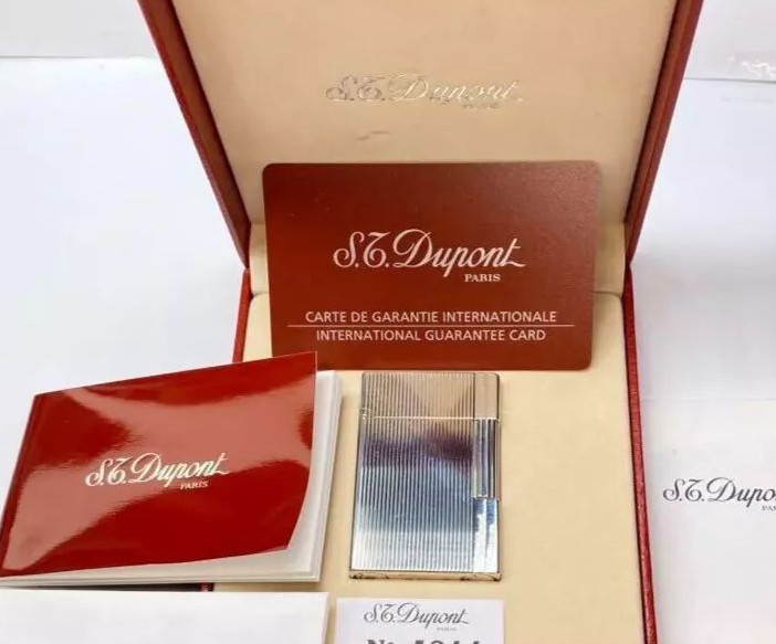 S.T.Dupont зажигалка в коробке с документами